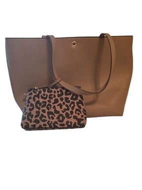 Anne Klein Beige/Nude Womens Purse